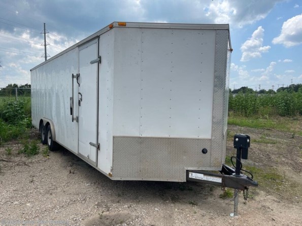 2014 Lark | 8.5x24 | Enclosed cargo | 2-52k Axles | White available in Lacy Lakeview, TX