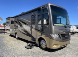 Used 2015 Newmar Bay Star 3124 available in Clayton, Delaware