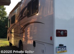 Used 2013 Winnebago Vista 26HE available in Beaver Falls, Pennsylvania