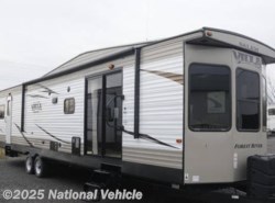 Used 2015 Forest River Salem Villa Classic 39FDEN available in Elgin, Texas