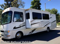 Used 2007 Thor Motor Coach Four Winds Hurricane 32R available in Camarillo, California
