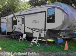 Used 2012 Forest River Wildcat Sterling Edition 32RL available in Fairmont, Minnesota