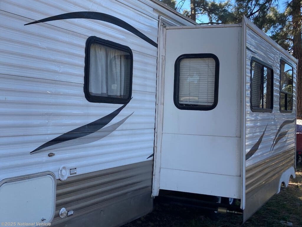 Used 2009 Skyline Nomad 297 available in Flaggstaff, Arizona