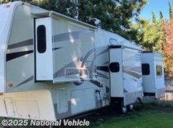 Used 2009 Fleetwood Quantum 375RLQS available in Vancouver, Washington