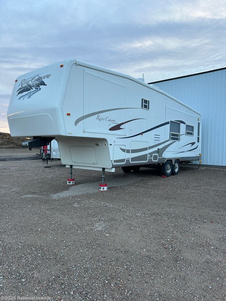Used 2005 Travel Supreme River Canyon 34RLTSO available in Chadron, Nebraska