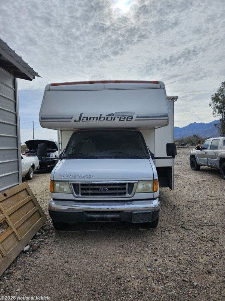 Used 2005 Fleetwood Jamboree 31M available in Thatcher, Arizona