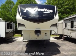 Used 2019 Grand Design  303RLS available in Mobile, Alabama