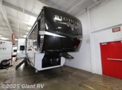 New 2019 Heartland Bighorn 3370 available in Downey, California