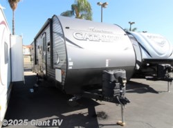 Used 2018 Coachmen Catalina SBX available in Downey, California