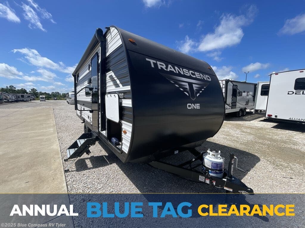 New 2025 Grand Design Transcend One 161BH available in Tyler, Texas