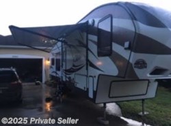 Used 2014 Keystone Cougar 333MKS available in Arcadia, Florida