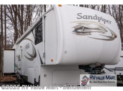 Used 2007 Forest River Sandpiper 315BHT available in Bath, Pennsylvania