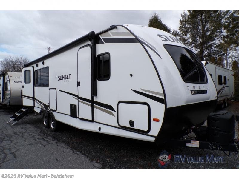 Used 2023 CrossRoads Sunset Trail SS256RK available in Bath, Pennsylvania