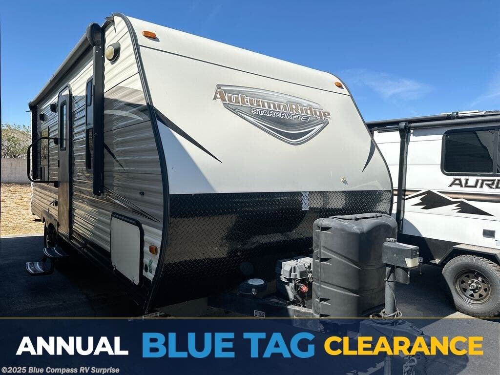 Used 2017 Starcraft Autumn Ridge 235FB available in Surprise, Arizona