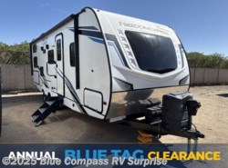 Used 2022 Coachmen Freedom Express Ultra Lite 257BHS available in Surprise, Arizona