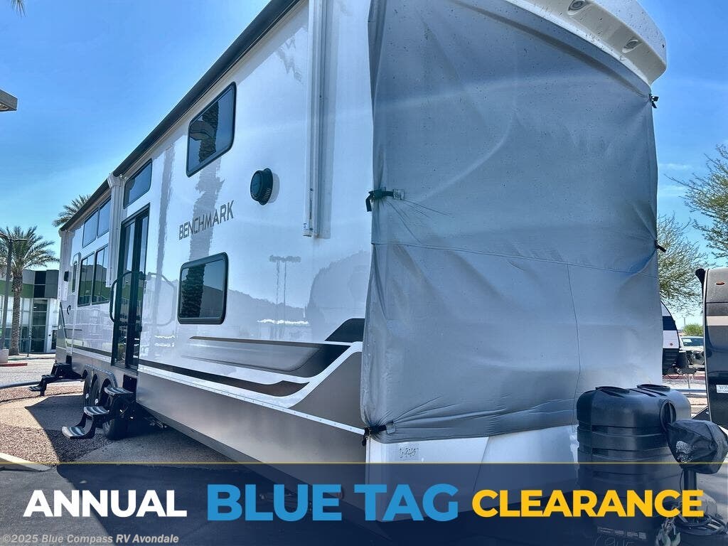 New 2026 Alliance RV Benchmark 44LFT available in Avondale, Arizona