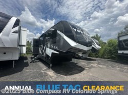 Used 2021 Dutchmen Voltage Vt4225 available in Colorado Springs, Colorado