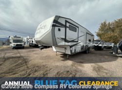 Used 2022 Alliance RV Avenue 32RLS available in Colorado Springs, Colorado