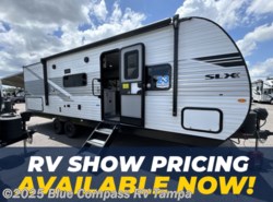 New 2025 Jayco Jay Flight SLX 261BHS available in Dover, Florida