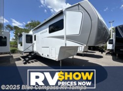 New 2025 Alliance RV Avenue 32RLS available in Dover, Florida