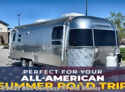 New 2025 Airstream Globetrotter 27FB available in Altoona, Iowa