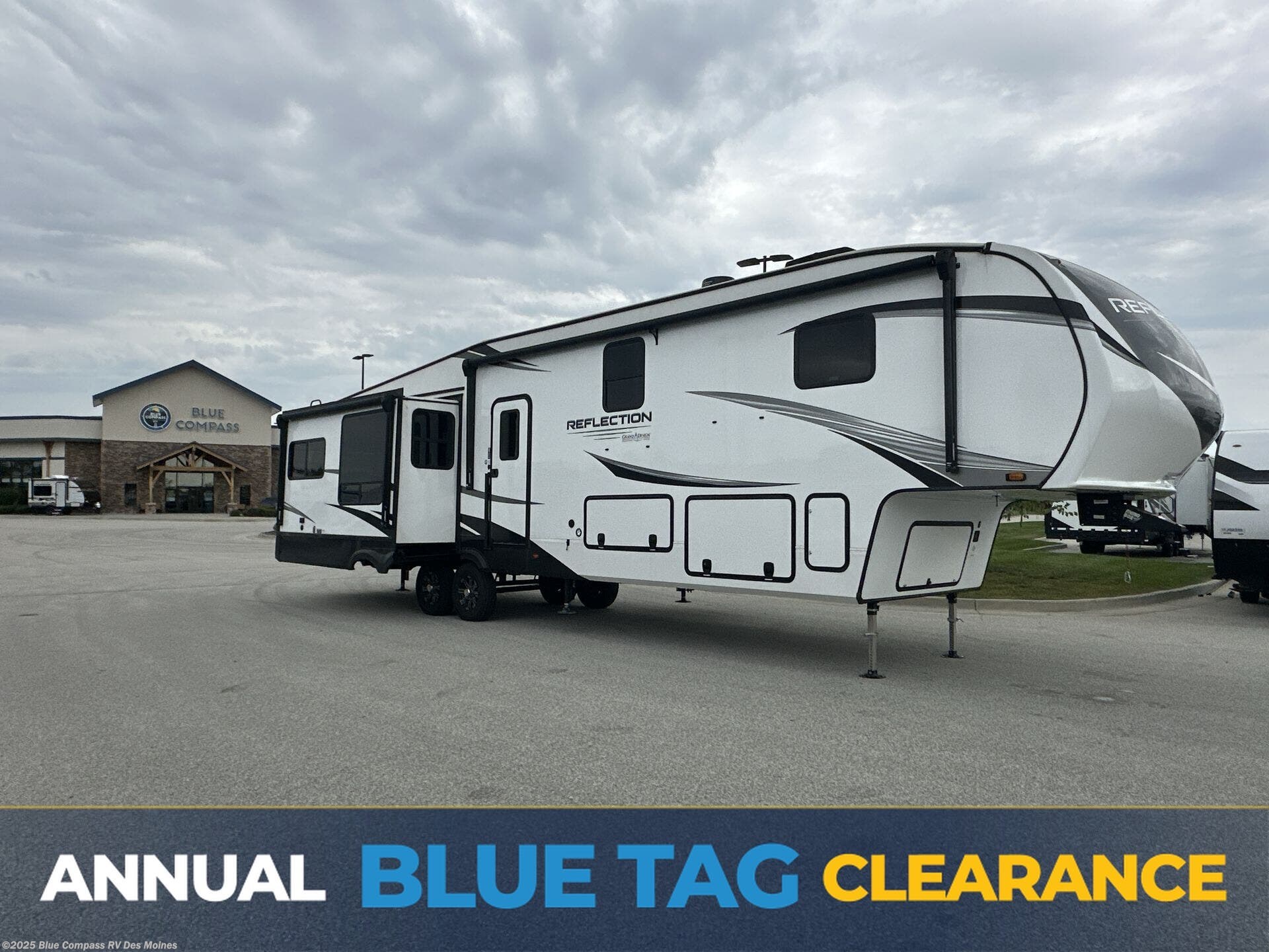 Used 2024 Grand Design Reflection 367BHS available in Altoona, Iowa