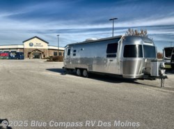 Used 2016 Airstream Flying Cloud 27FB available in Altoona, Iowa