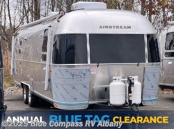 New 2025 Airstream International 27FB Queen available in Latham, New York