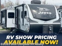 New 2025 Jayco Jay Feather 31BH available in Latham, New York