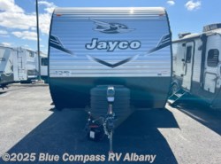 New 2025 Jayco Jay Flight SLX 261BHS available in Latham, New York