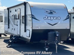 New 2025 Jayco Jay Flight SLX 261BHS available in Latham, New York
