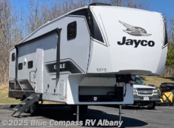 New 2025 Jayco Eagle SLE 28BHU available in Latham, New York