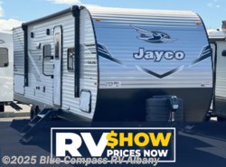 New 2025 Jayco Jay Flight SLX 261BHS available in Latham, New York