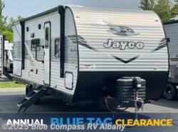 New 2026 Jayco Jay Flight SLX 261BHS available in Latham, New York