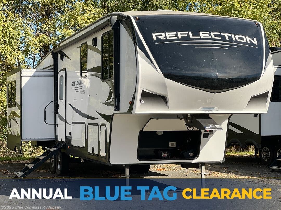 Used 2022 Grand Design Reflection 31MB available in Latham, New York