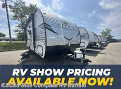 New 2025 Jayco Jay Flight SLX 175BH available in West Seneca, New York