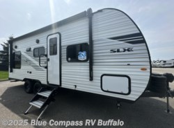 New 2025 Jayco Jay Flight SLX 210QB available in West Seneca, New York