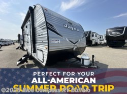 New 2025 Jayco Jay Flight SLX 175FQ available in West Seneca, New York