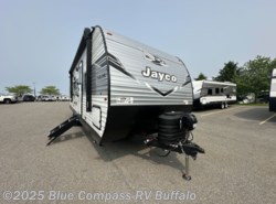 New 2025 Jayco Jay Flight SLX 261BHS available in West Seneca, New York