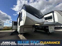 Used 2021 Keystone Montana High Country 295RL available in West Seneca, New York