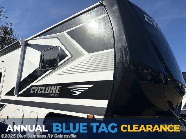 New 2026 Heartland Cyclone 3913 available in Alachua, Florida