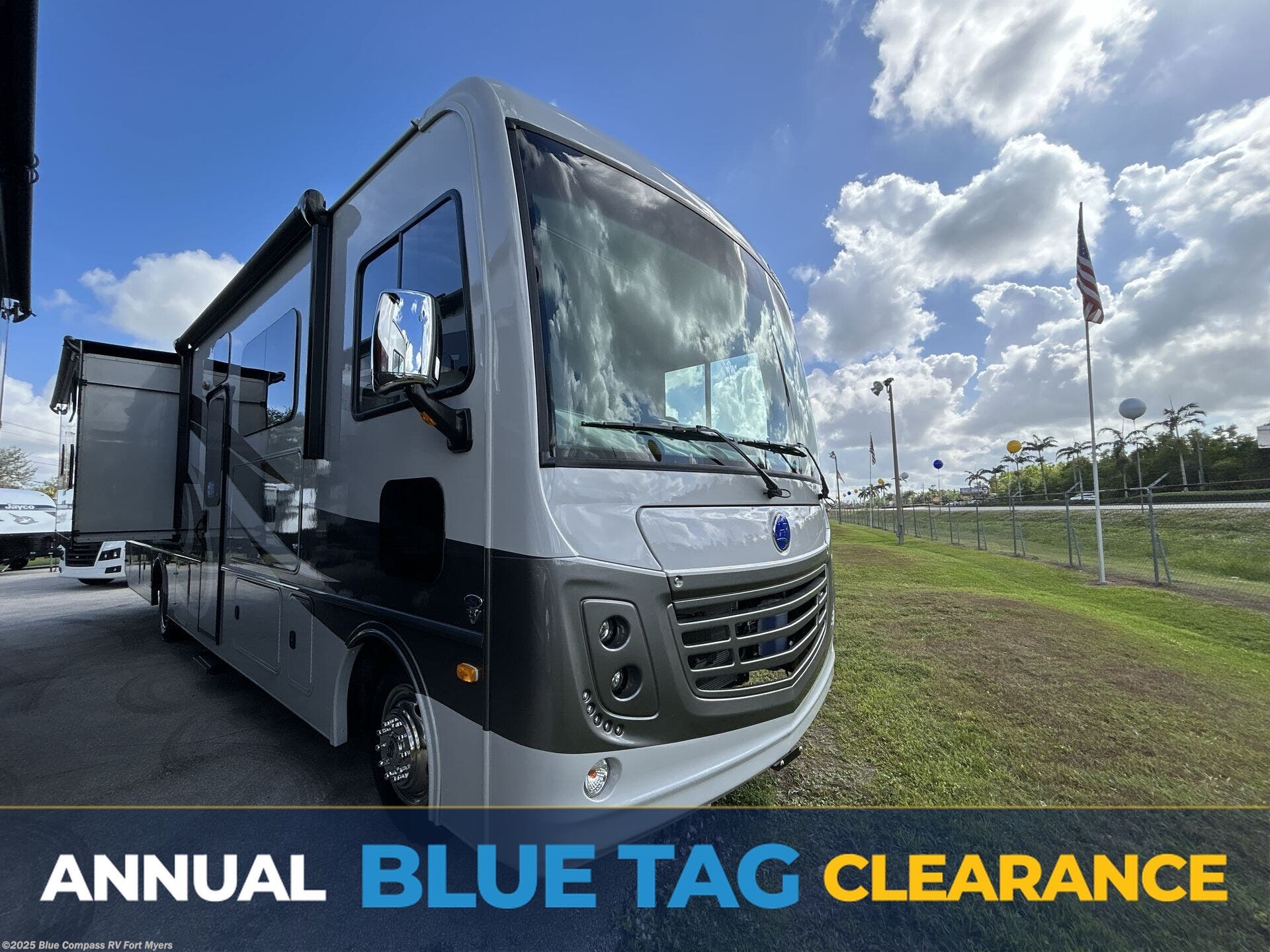 New 2025 Holiday Rambler Admiral 33B6 available in Fort Myers, Florida