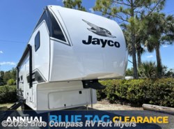 New 2025 Jayco Eagle SLE 28BHU available in Fort Myers, Florida