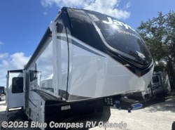 New 2026 Jayco Pinnacle 38FBRK available in Casselberry, Florida
