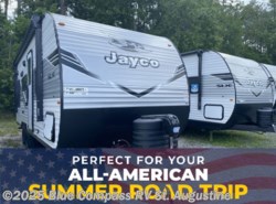 New 2025 Jayco Jay Flight SLX 210QB available in St. Augustine, Florida