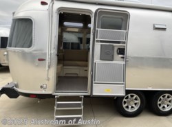 New 2026 Airstream Flying Cloud 27FB available in Buda, Texas