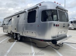 New 2026 Airstream Classic 30RB Twin available in Buda, Texas