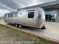 New 2026 Airstream Flying Cloud 30FB Bunk available in Buda, Texas