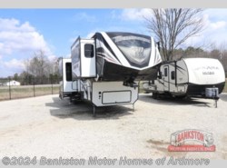 Used 2017 Grand Design Momentum 376TH available in Ardmore, Tennessee