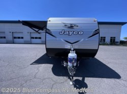 New 2026 Jayco Jay Flight SLX 175FQW available in Medford, Oregon